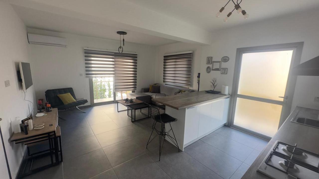 Ferienwohnung Nicosia'S Pearl Exterior foto